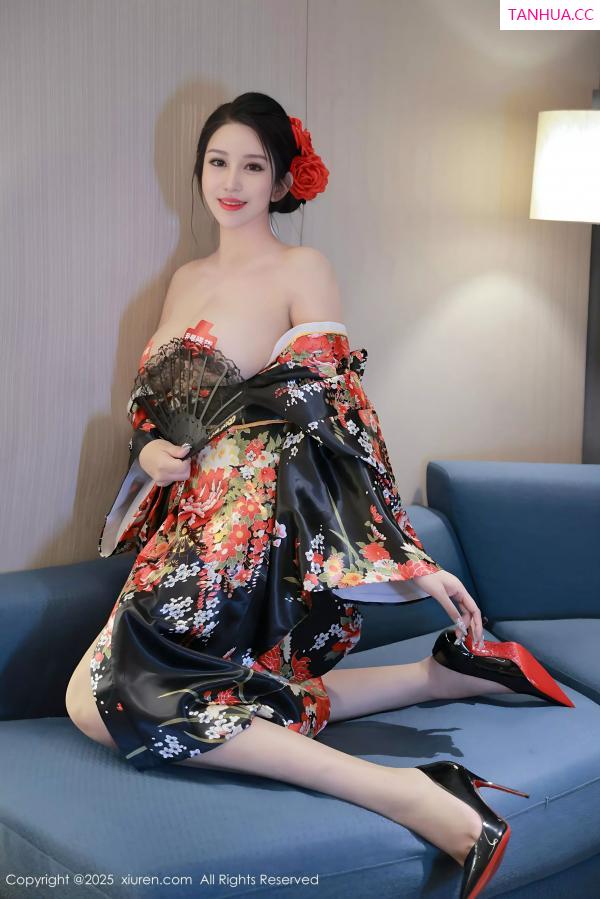 乔安娜  [XiuRen]高清写真图 2025.03.25 No.10065 乔安娜 欧美范美女第24张图片